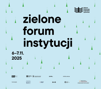 zielone forum instytucji grafika - niebieskie tło i małe choineczki