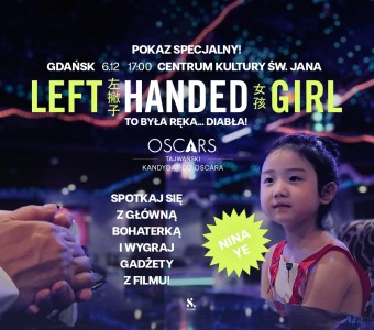 zdjęcie dziewczynki, azjatka siedzi przy stole, rozmawia. Napis "left-handed girl. Spotkaj się bohaterką"